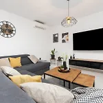 1 Bedroom Pet Friendly In Ferienhaus